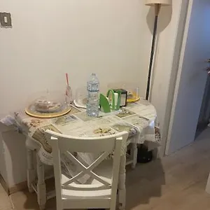 Casa Di Mochi Rome